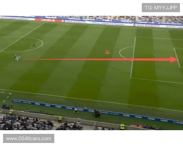 西媒称皇马引进赫伊森打破后卫5000万欧转会红线成转折点